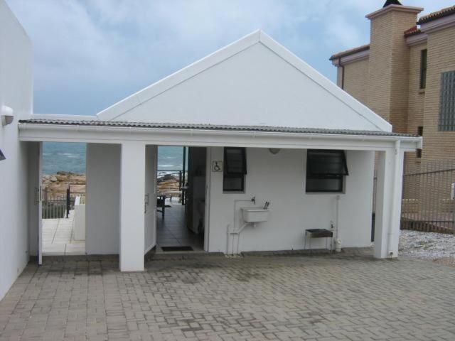 Aan’t See Apartment, Lambertʼs Bay, South Africa