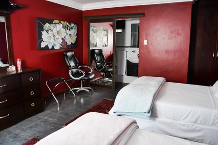 Casadeross, Pretoria, South Africa