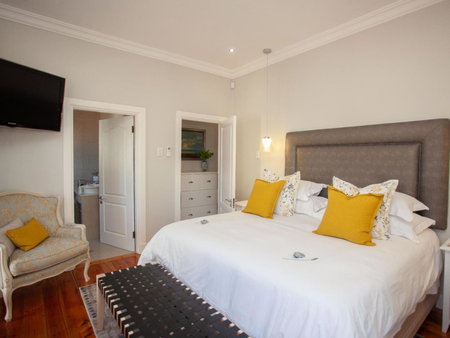 No 4 Boutique Beach House, Summerstrand, South Africa