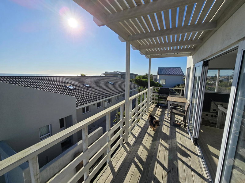 Atlantic Loft - Open plan apartment with Sea Views, Melkbosstrand, South Africa