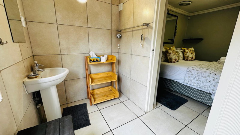 Aspen Guest House NO LOADSHEDDING, Centurion, South Africa