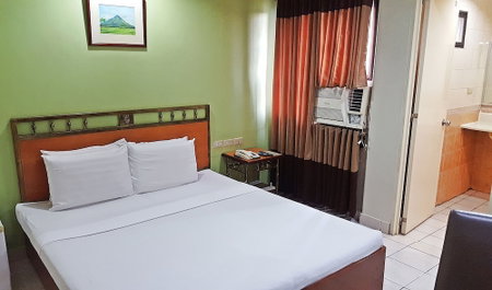 Golden Valley Hotel, Cebu, Philippines
