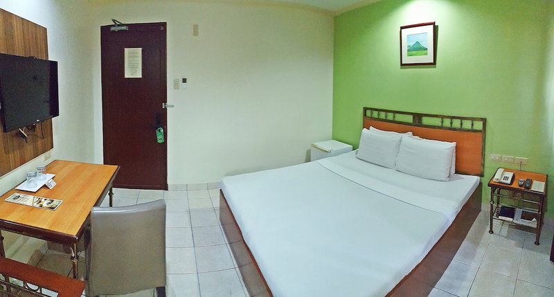 Golden Valley Hotel, Cebu, Philippines