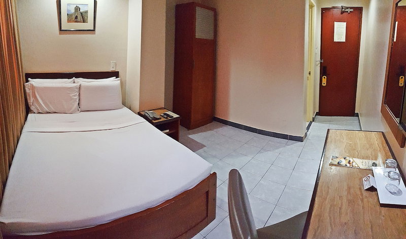 Golden Valley Hotel, Cebu, Philippines