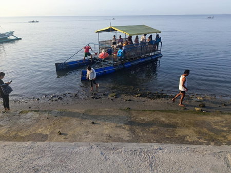 Anni'S Beach House, Lucena, Philippines