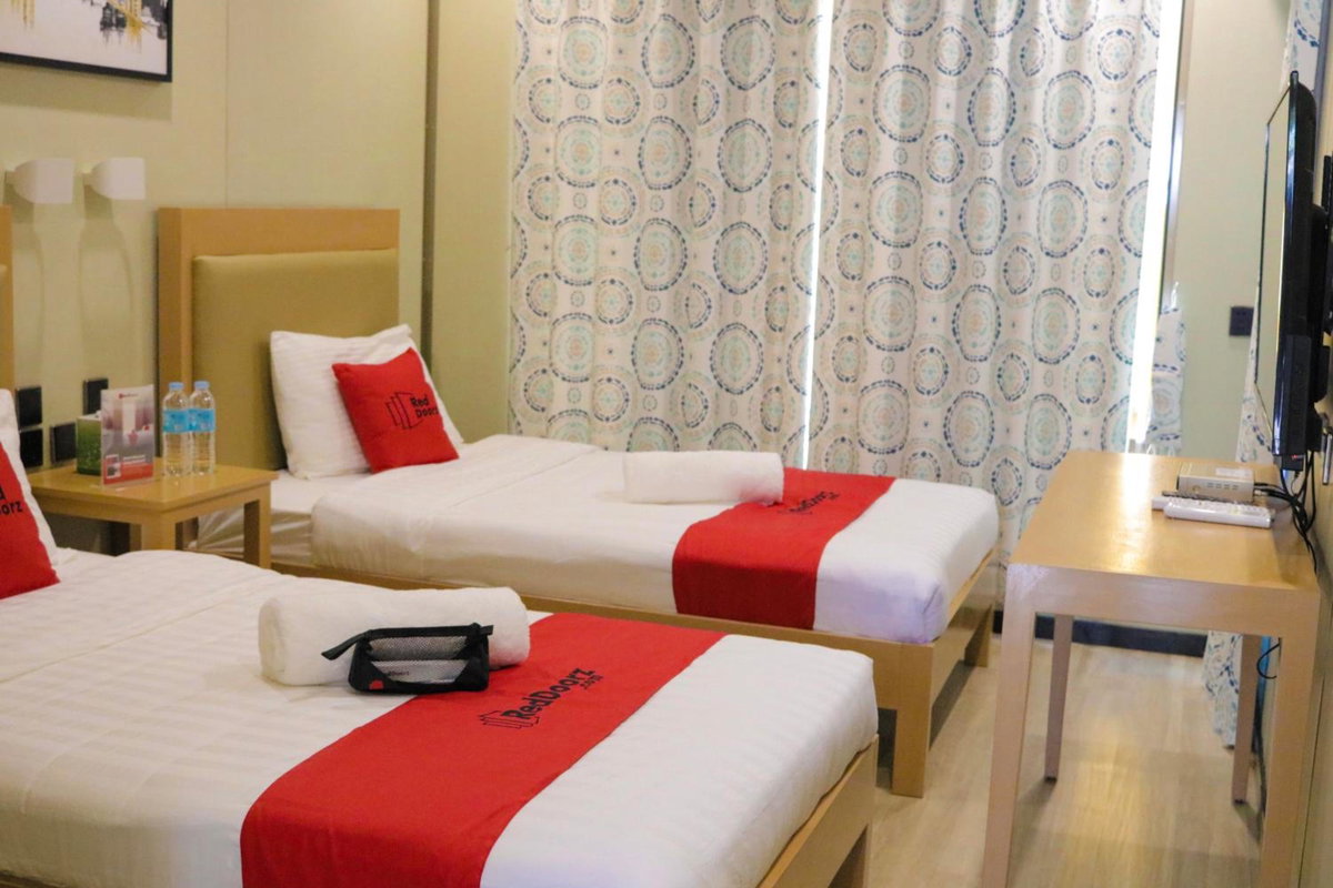 Hotel · RedDoorz Plus at Moriyama Hotel AS Fortuna Cebu, Cebu City