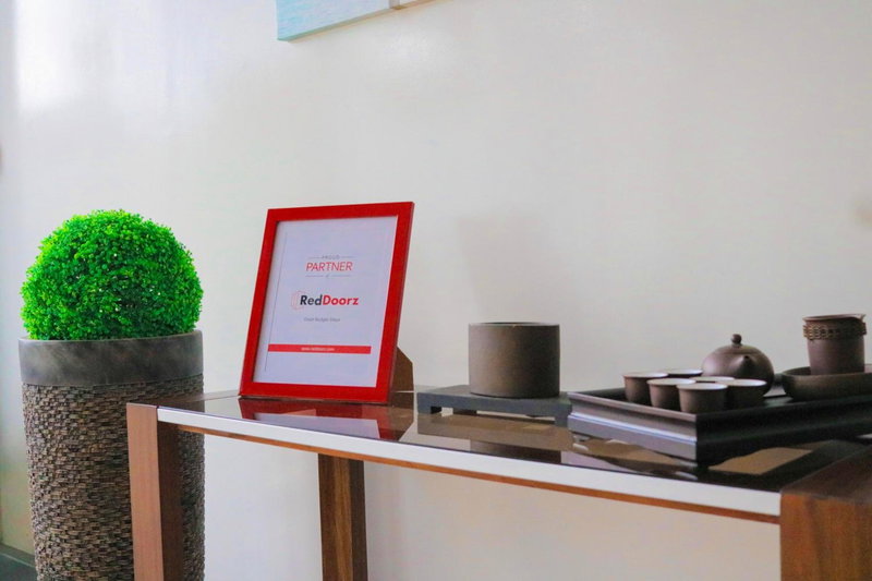 RedDoorz Plus at Moriyama Hotel AS Fortuna Cebu, Cebu City, Philippines