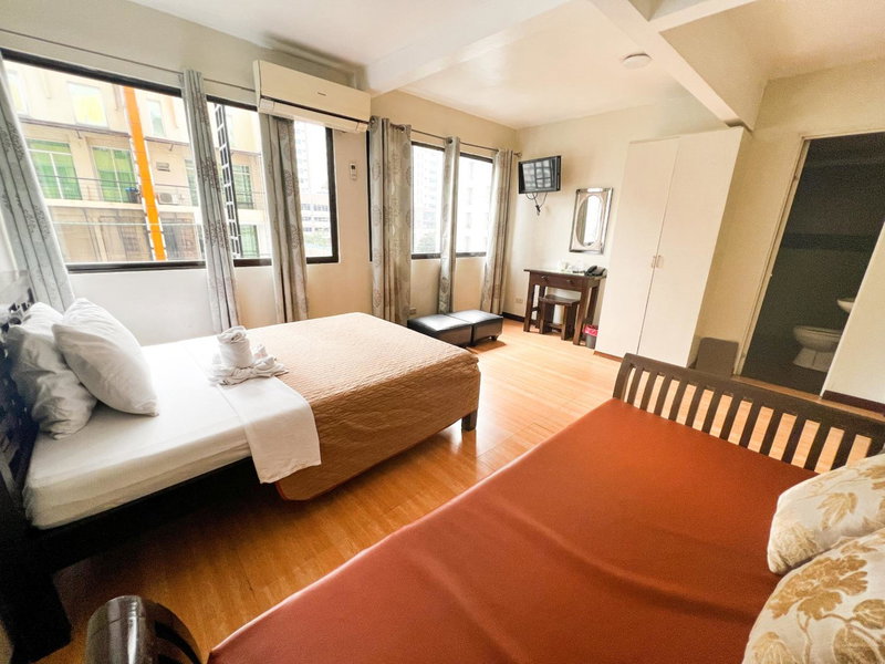 Stone House Hotel Manila, Manila, Philippines