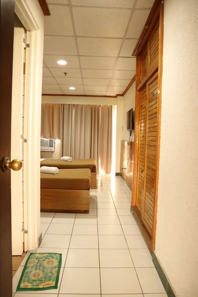Puerto de San Juan Beach Resort Hotel, San Juan, Philippines