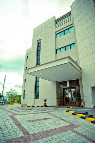 SanTomas Suites, Santo Tomas, Philippines