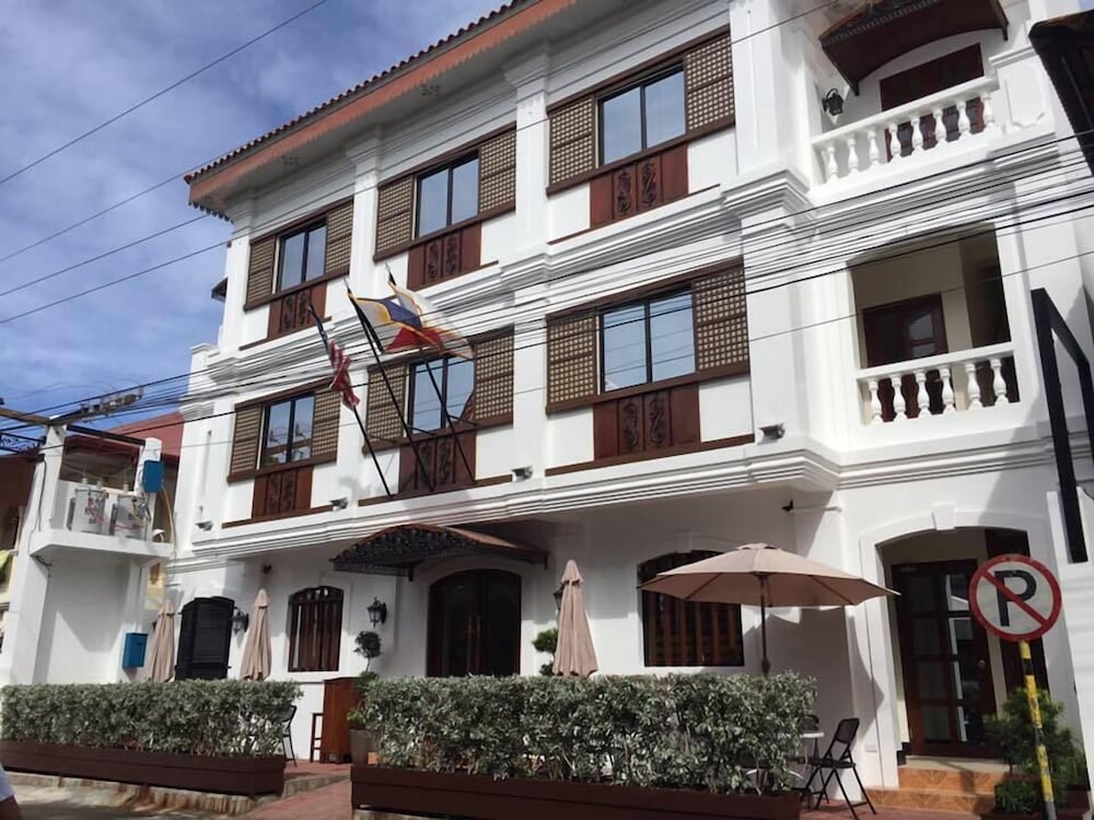 West Loch Park Hotel Vigan, Philippines