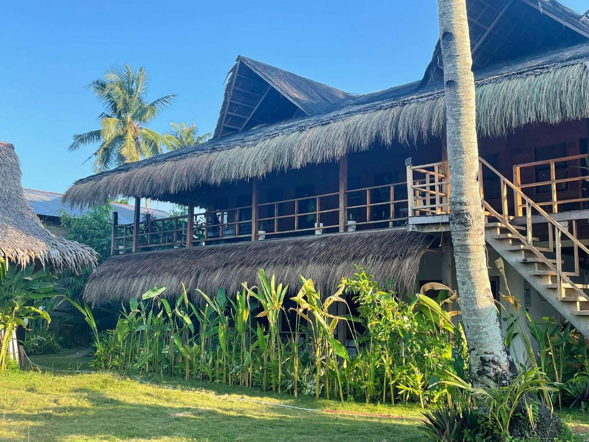 Siargao Sunflower Suites, Philippines