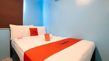 RedDoorz @ Hotel Rosemarie, Pasay, Philippines