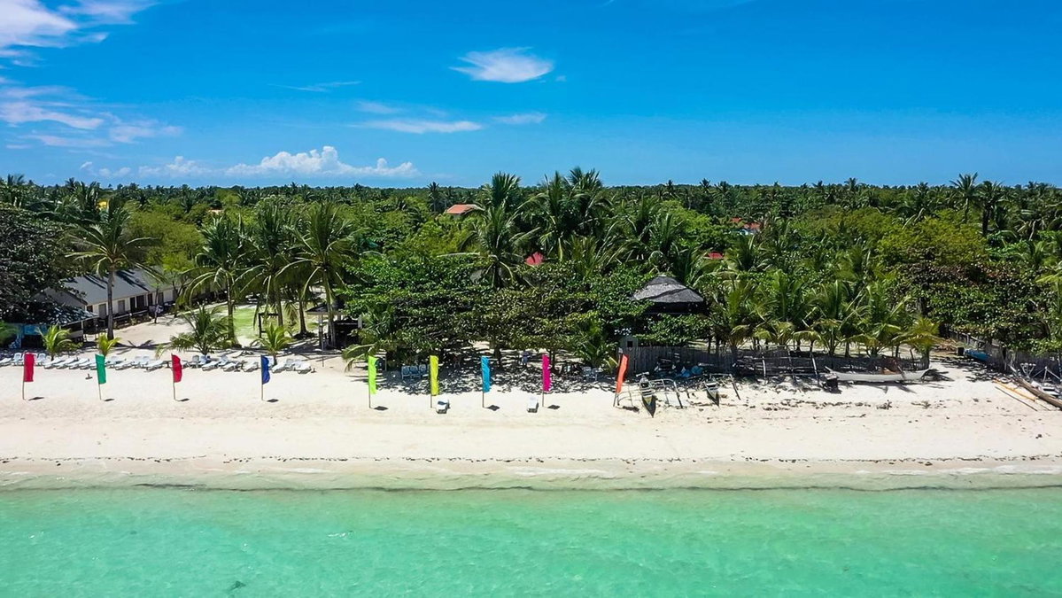 North Ville Beach Resort powered by Cocotel, Philippines