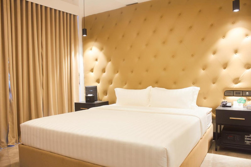The Blu Hotel, Baranghawon, Philippines