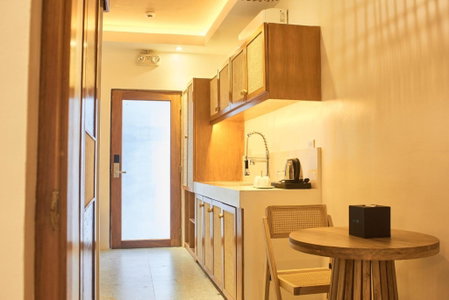 The Blu Hotel, Baranghawon, Philippines