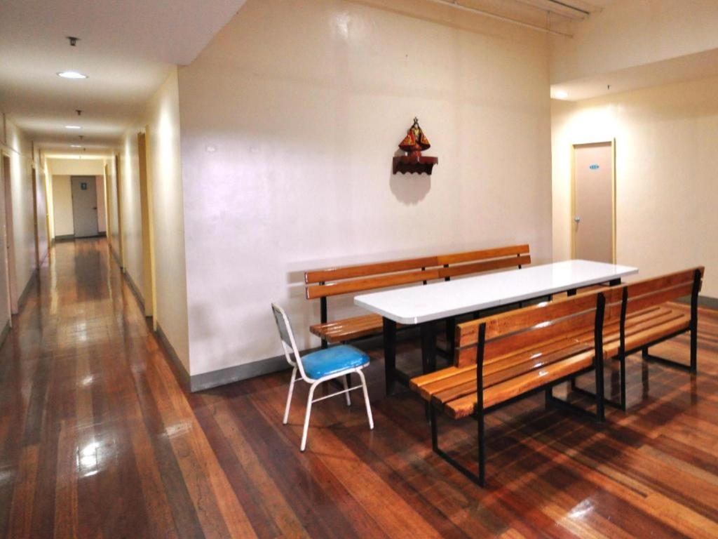 Marbella Leisure Hostel, Philippines
