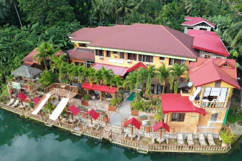 Stefanie Grace Paradise Inn & Restobar, Loboc, Philippines
