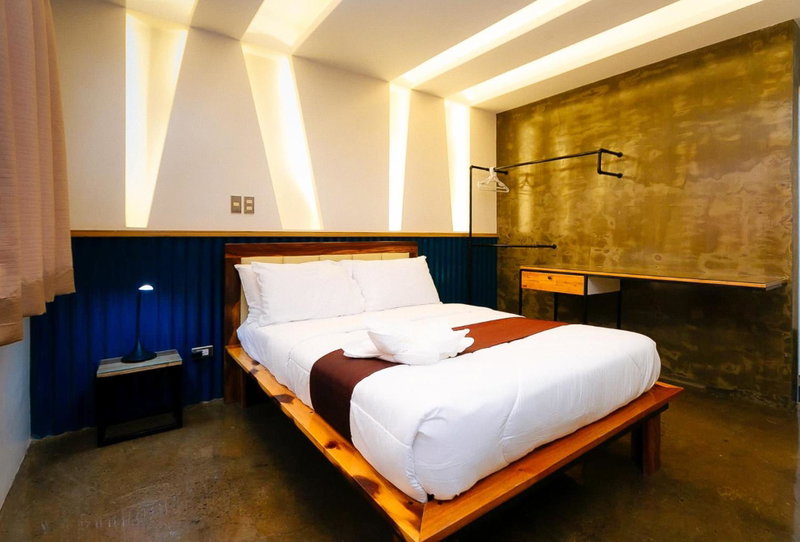 Estancia Roadside Inn by RedDoorz, Estancia, Philippines