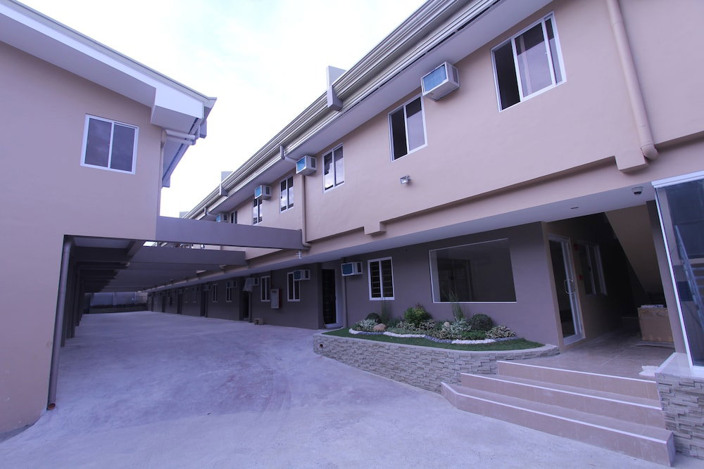 Grand Apartelle, Philippines