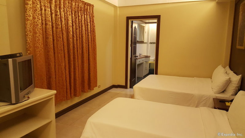 Dumaguete Royal Suite Inn, Dumaguete, Philippines