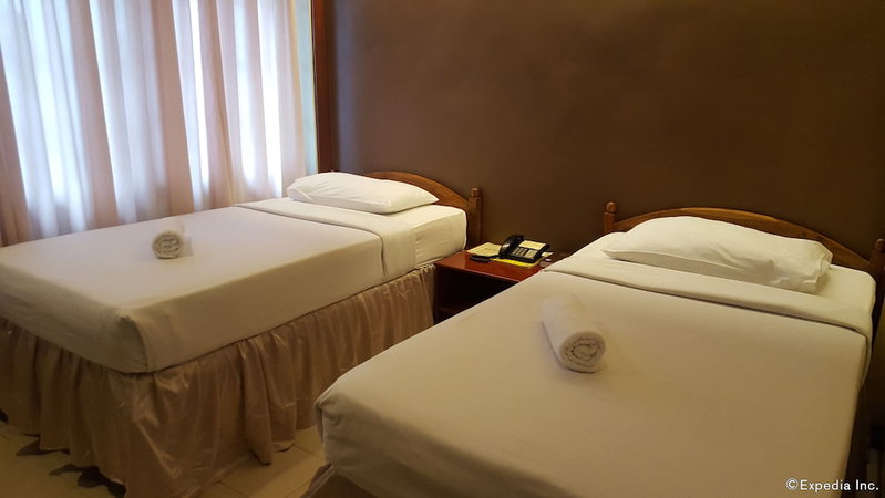 Dumaguete Royal Suite Inn, Dumaguete, Philippines
