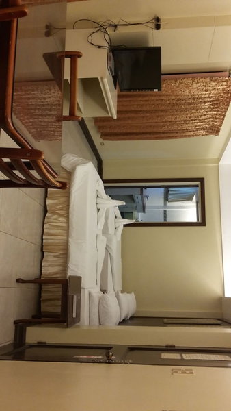 Dumaguete Royal Suite Inn, Dumaguete, Philippines