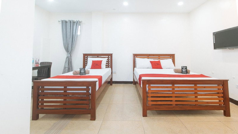 RedDoorz at RJs Bldg near Lyceum Gen Trias Cavite, General Trias, Philippines