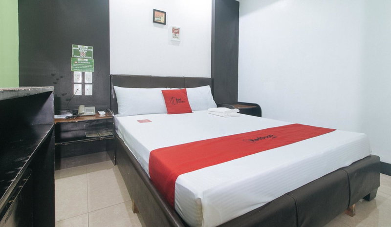 RedDoorz at Ranchotel Bayanan Alabang, Manila, Philippines