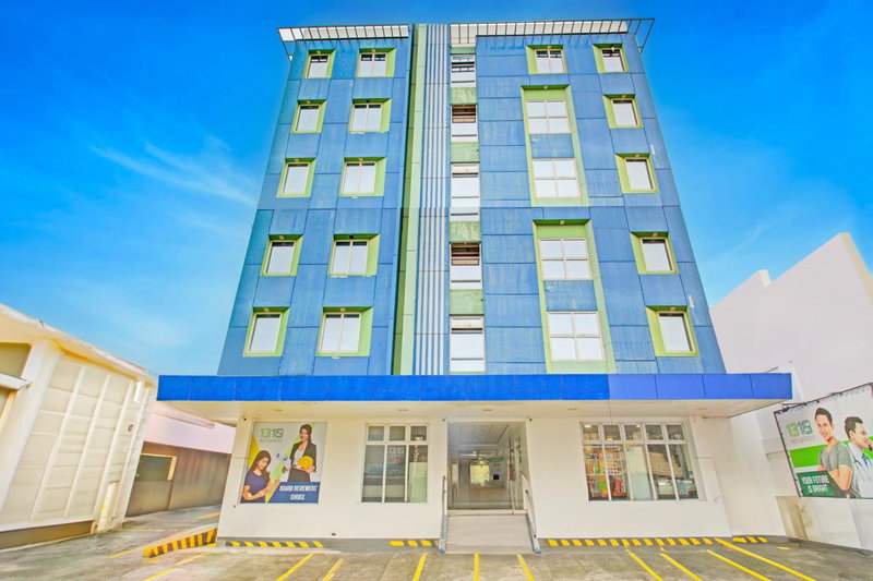 Collection O Metro Manila near University Belt formerly 1318 Residences, Manila, Philippines