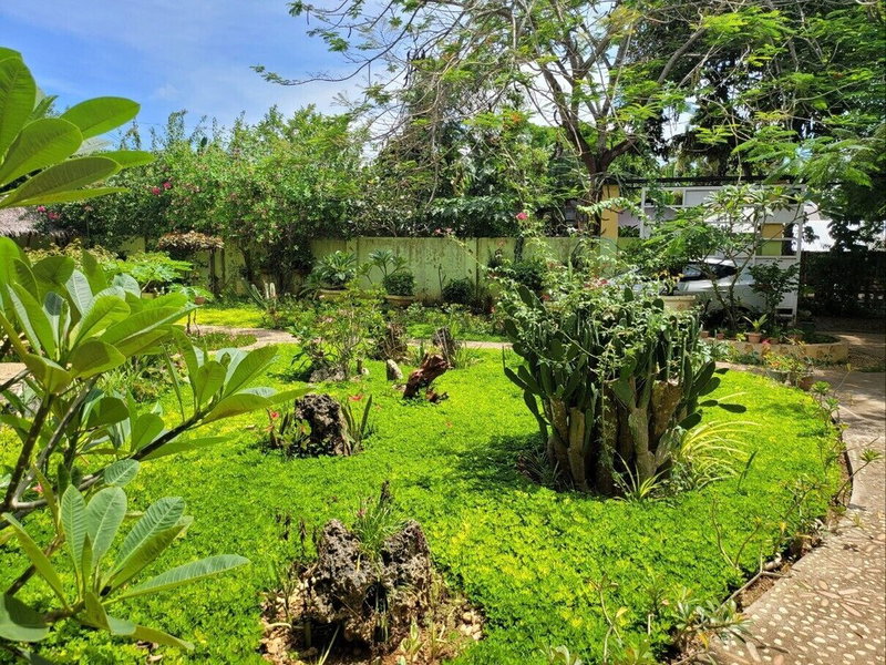 Hanbee's Flower Garden Resort, Puerto Princesa, Philippines