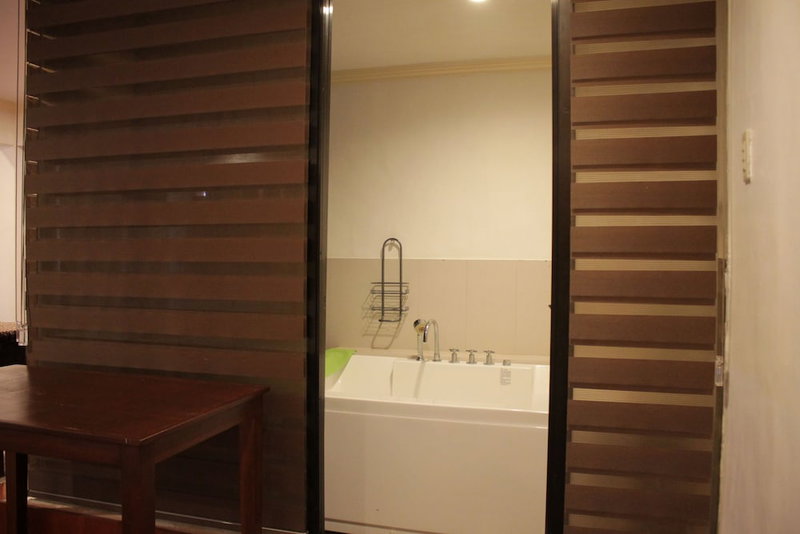 Jamont Hotel, Sipalay, Philippines