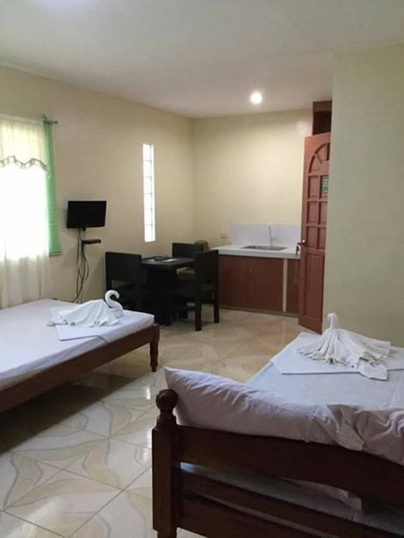 N & F Guest House, Santa Fe, Philippines