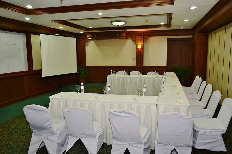 Days Hotel Batangas, Batangas City, Philippines