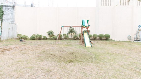 RedDoorz Plus at Alpina Heights Paranaque, Manila, Philippines