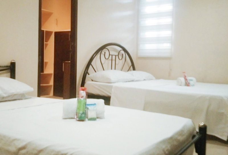 Skyleigh Apartelle by RedDoorz, Iloilo City, Philippines