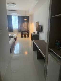 Townhouse Oak Vera Hotel Near Clark International Airport, Angeles, Philippines