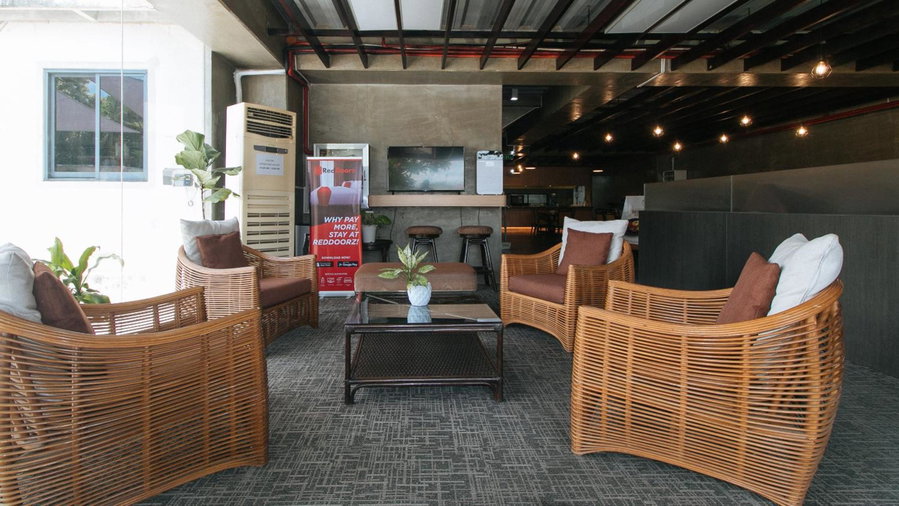 RedDoorz @ Insular Square Mandaue City, Mandaue City, Philippines