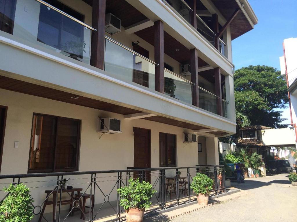 La Esperanza Hotel, Philippines