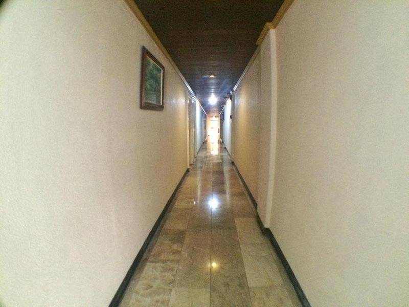 Suzuki Beach Hotel Inc, Olongapo, Philippines
