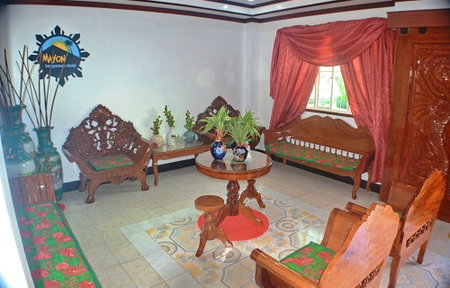 Mayon Backpackers Hostel, Legazpi, Philippines