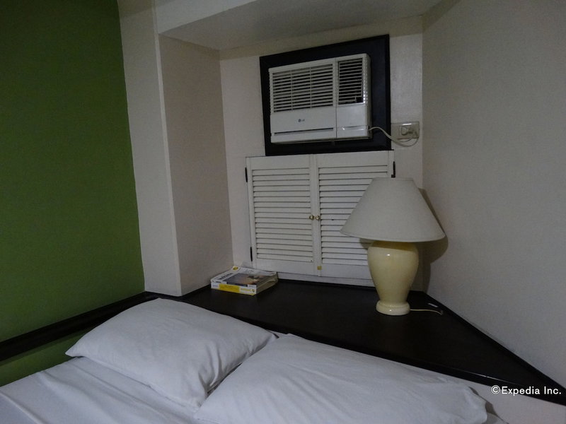 Ralph Anthony Suites, Manila, Philippines