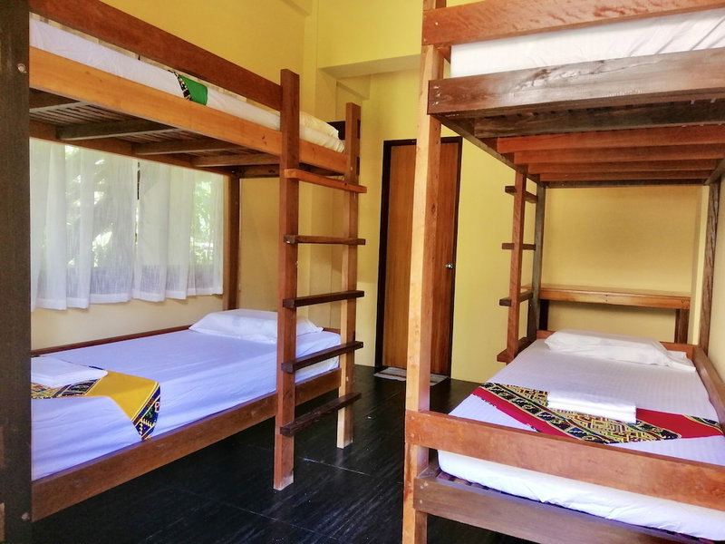 Ilakai Hostel - Adults Only, General Luna, Philippines