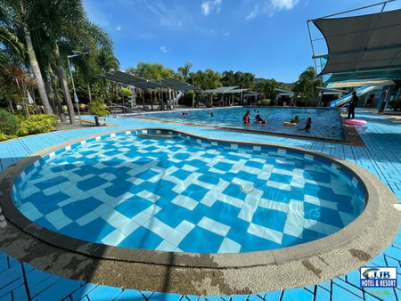 JJB Hotel by Cocotel, Zambales, Philippines