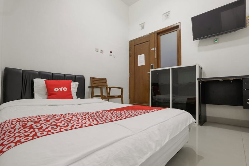 Hotel O Tamansari Guest House, Surakarta, Indonesia