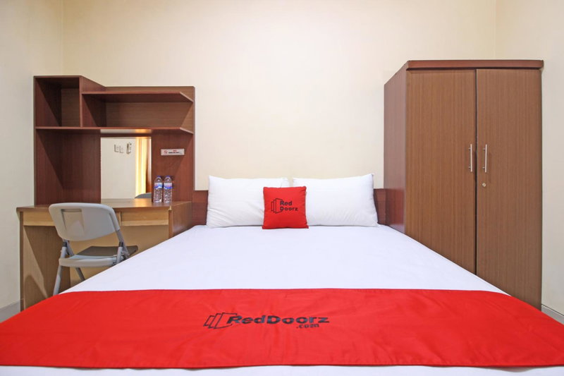 RedDoorz near Hartono Mall 3, Yogyakarta, Indonesia