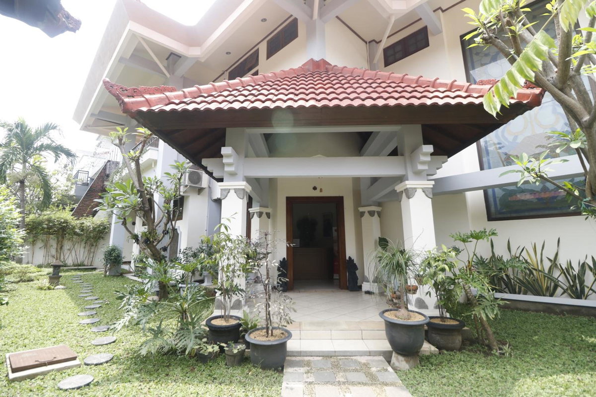 RedDoorz Syariah near Gelora Delta Sidoarjo, Indonesia