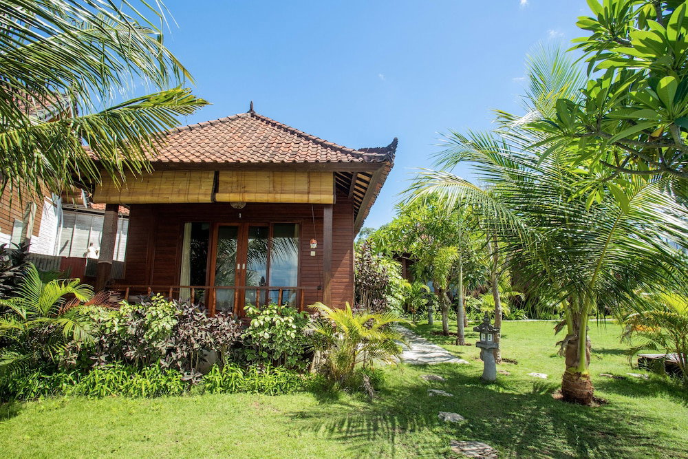 D'Muncuk Huts Lembongan, Indonesia