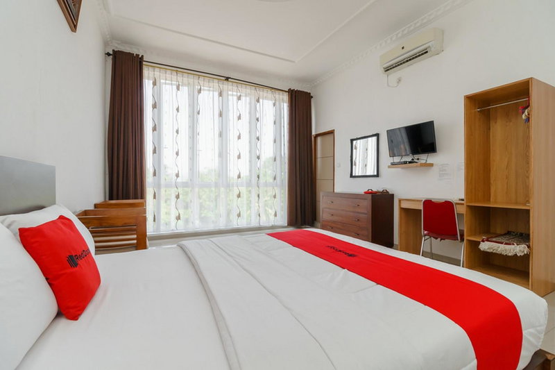 RedDoorz Syariah near Lahat Station, Lahat, Indonesia