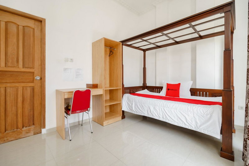 RedDoorz Syariah near Lahat Station, Lahat, Indonesia